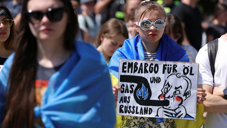 Perché la fine delle importazioni di energia dalla Russia rimane essenziale