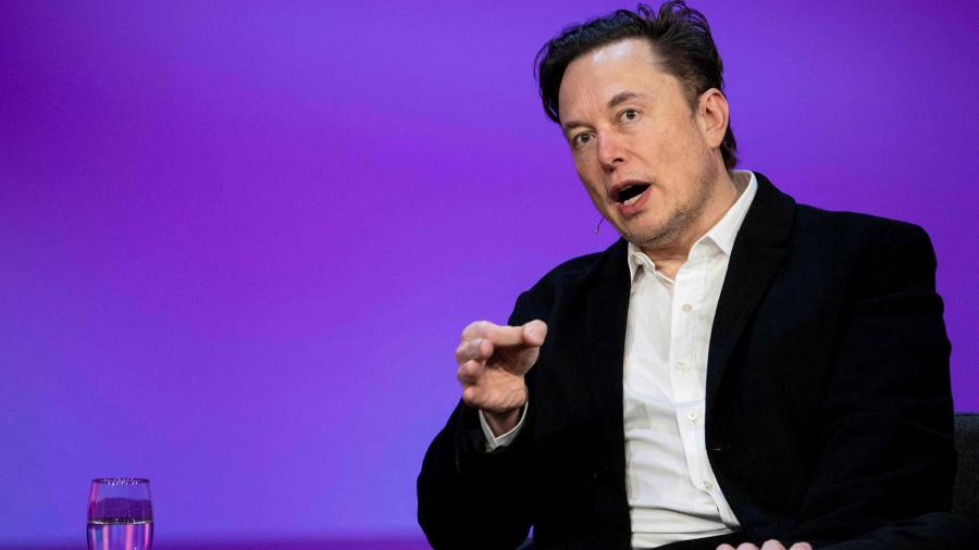 Musk dice che l'azienda dello staff di Twitter deve "rimettersi in salute"