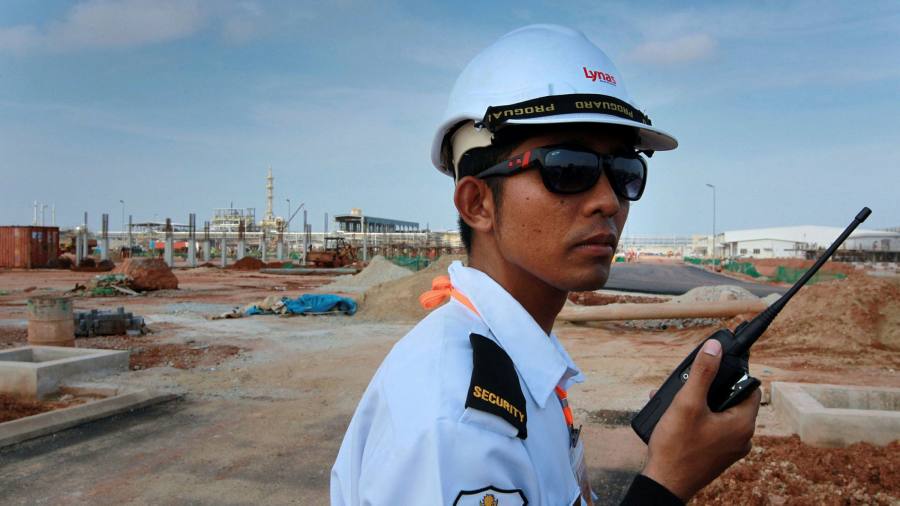 Il gruppo pro-Cina attacca la pianta statunitense di terre rare in post falsi sui social media