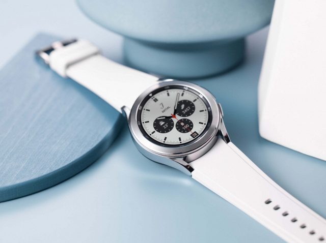 Save as much as $50 on the Samsung Galaxy Watch 4 right now