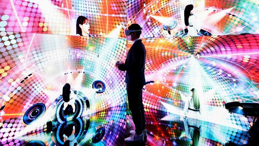 La scienza invisibile degli occhiali batte la realtà aumentata