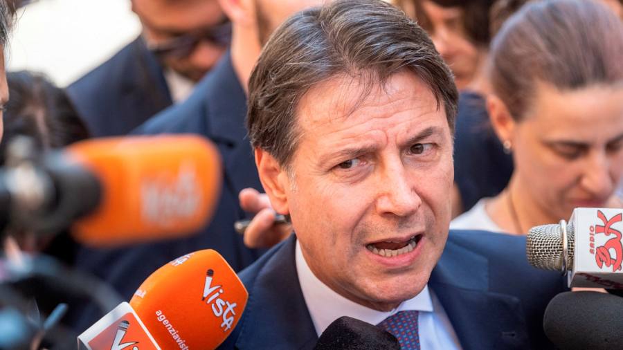 Conte avverte Draghi di qualsiasi spostamento sugli aiuti finanziari agli italiani