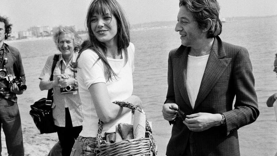 Nessuno fa la spiaggia meglio dei francesi