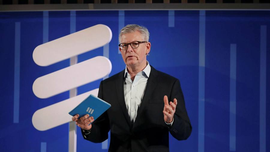 Le azioni Ericsson scendono mentre i problemi di inflazione e offerta pesano sui margini