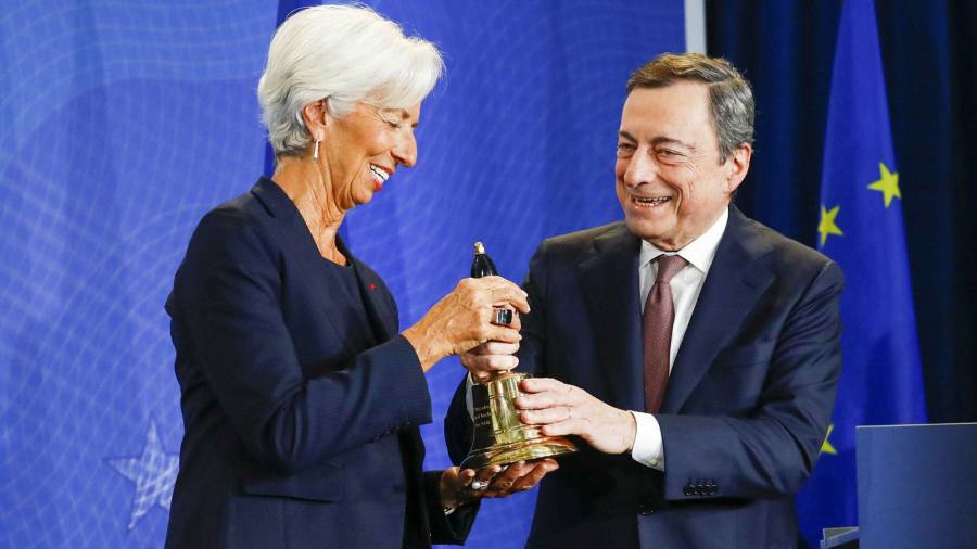 Lo sconvolgimento politico italiano mette alla prova la determinazione della BCE