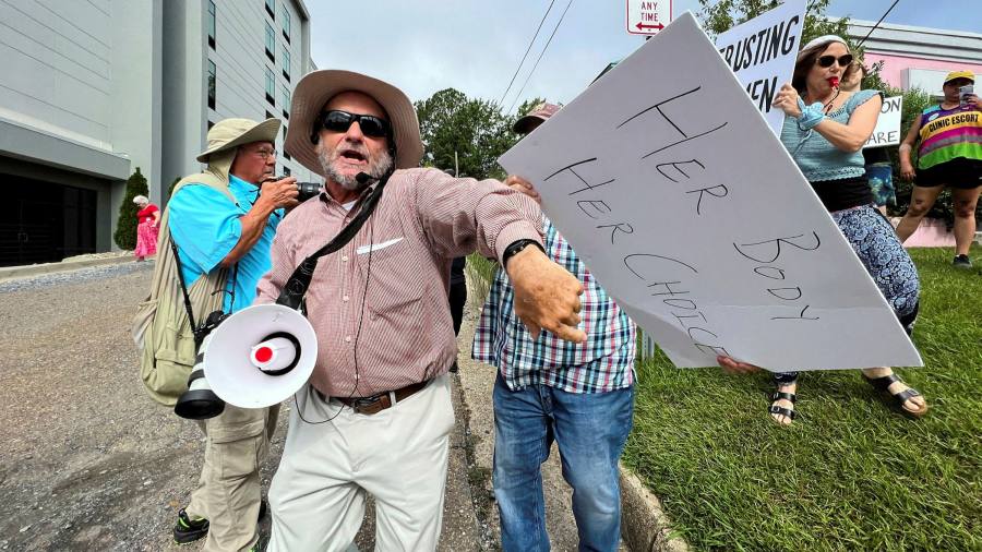 Invertire Roe ha acuito la minaccia del data mining