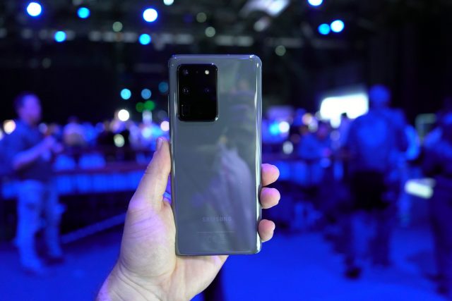 Samsung’s Expert RAW feature for older devices has been delayed