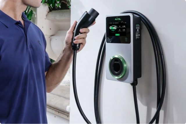 Charge your EV at home with Autel’s Maxi US AC W10-N14-H