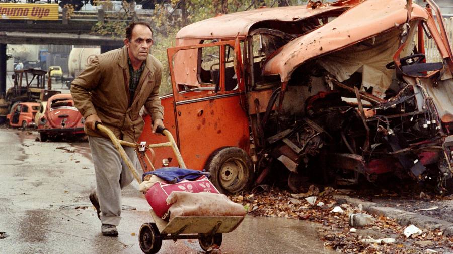 L'UE sta perdendo il controllo degli eventi alla sua periferia piena di conflitti