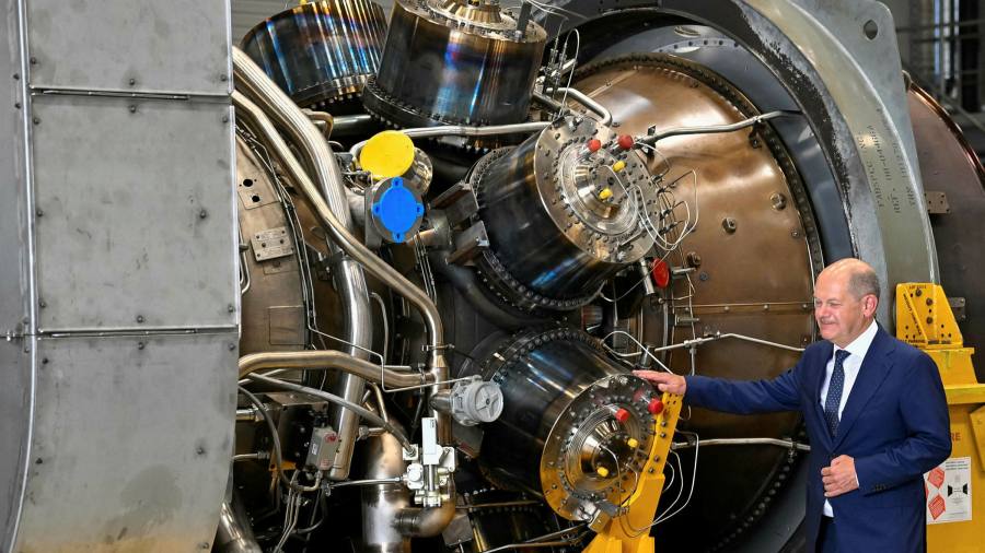 Gazprom incolpa le sanzioni della turbina chiave per aver limitato il flusso di gas verso l'Europa