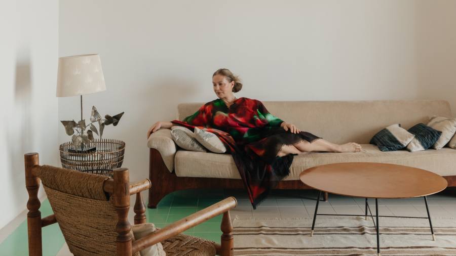 Il ritiro siciliano di Susanne Kapoor