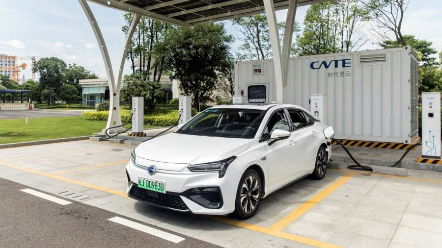 La cinese CATL consolida il dominio delle batterie per auto con uno stabilimento ungherese da 7 miliardi di euro