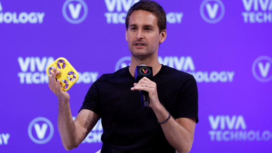 Droni/Snap: mercato statunitense fondato sulla regolamentazione e sull'alta società cinese