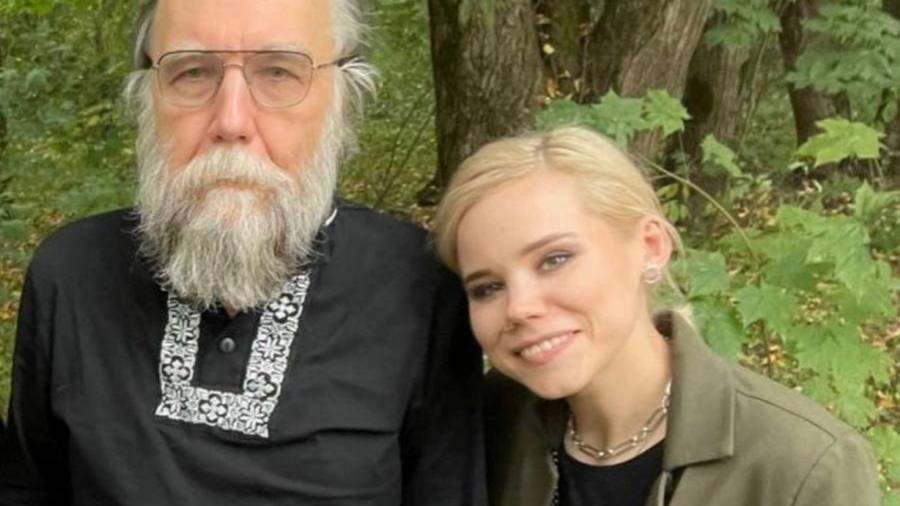 La Russia accusa l'Ucraina di aver ucciso con un'autobomba la figlia di un sostenitore di Putin