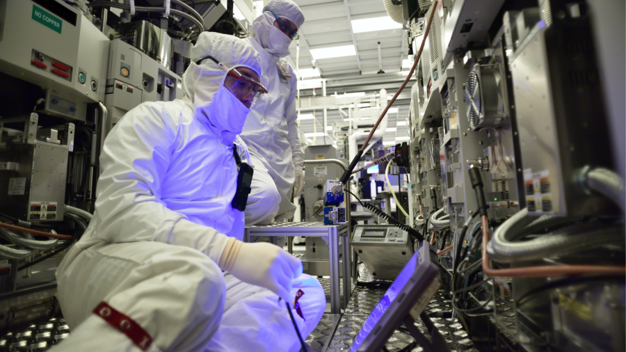 Intel cerca di riconquistare il vantaggio tecnologico perduto