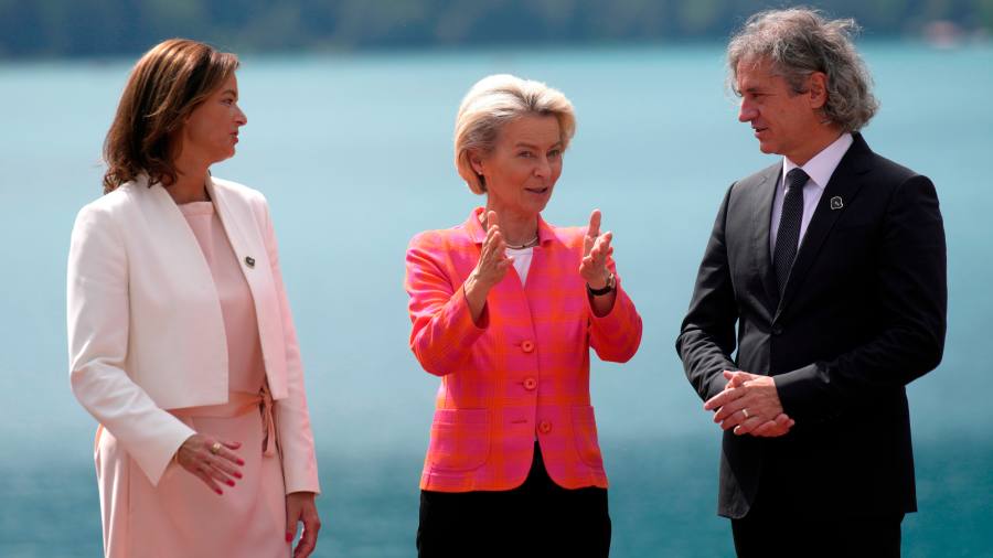 L'UE svelerà le misure di emergenza per frenare l'impennata dei prezzi dell'energia