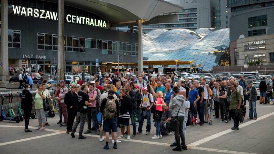 L'esercito di volontari polacchi segnala l'inizio della "stanchezza dei rifugiati" dell'Ucraina