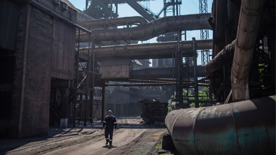 Ucraina: l'acciaieria da 10 miliardi di dollari nel cuore della guerra economica russa