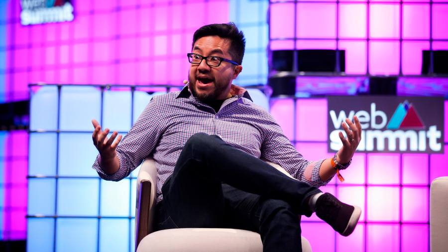 Y Combinator: gli investimenti in acceleratori devono cambiare focus