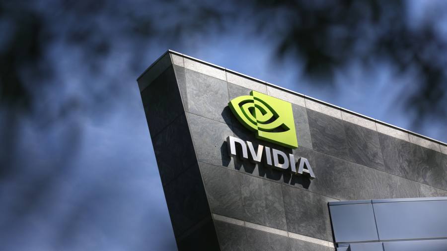 La Cina condanna la mossa che minaccia l'accesso ai chip Nvidia avanzati