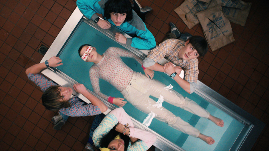 Netflix sta iniziando ad assomigliare di più alla TV tradizionale