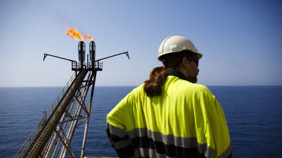 Tullow/Repsol: i gruppi a monte hanno perso il doppio carburante in due guerre