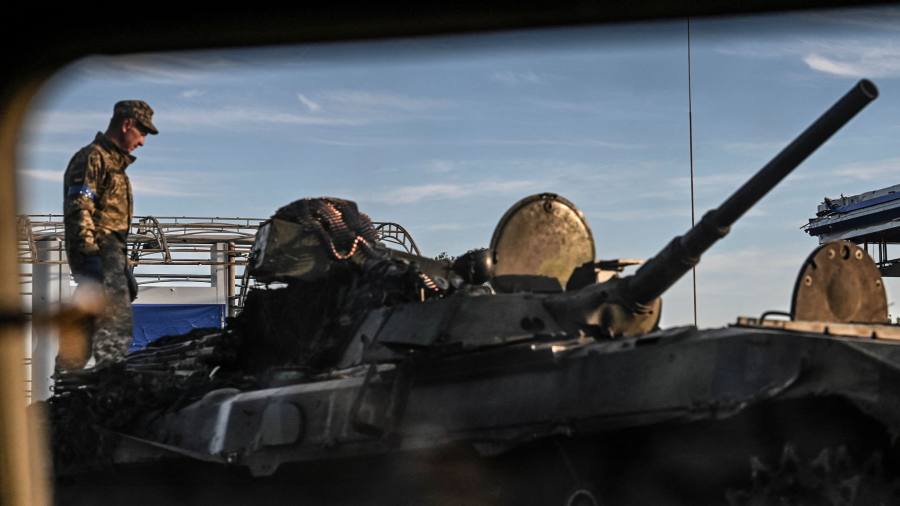 L'offensiva fulminea dell'Ucraina spinge la Russia indietro di 70 km in una settimana