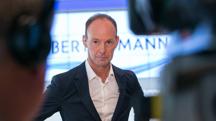 La fusione della TV francese crolla per problemi di concorrenza