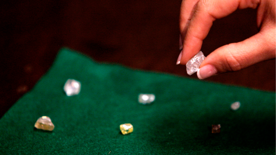 Cronaca degli investitori: Renishaw, Fevertree, Petra Diamonds