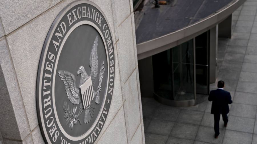 Le banche di Wall Street pagheranno 1,8 miliardi di dollari per le violazioni dei messaggi