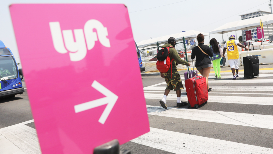 Lyft vuole un passaggio gratis dai più ricchi della California