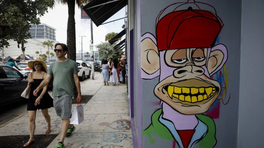 NFT: le autorità di regolamentazione diventano scimmie in mezzo alla flessione del mercato