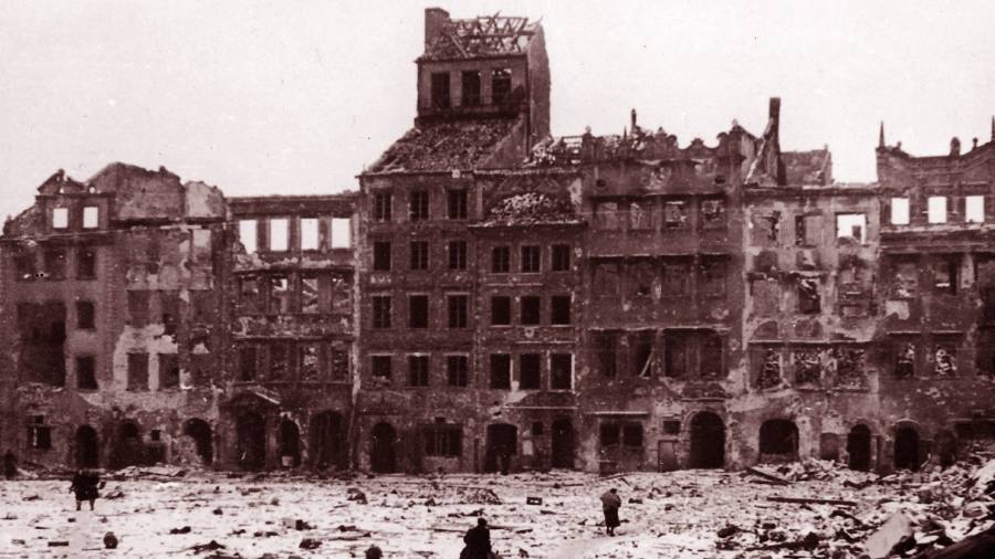 Polonia e Germania si danno da fare per le riparazioni della seconda guerra mondiale