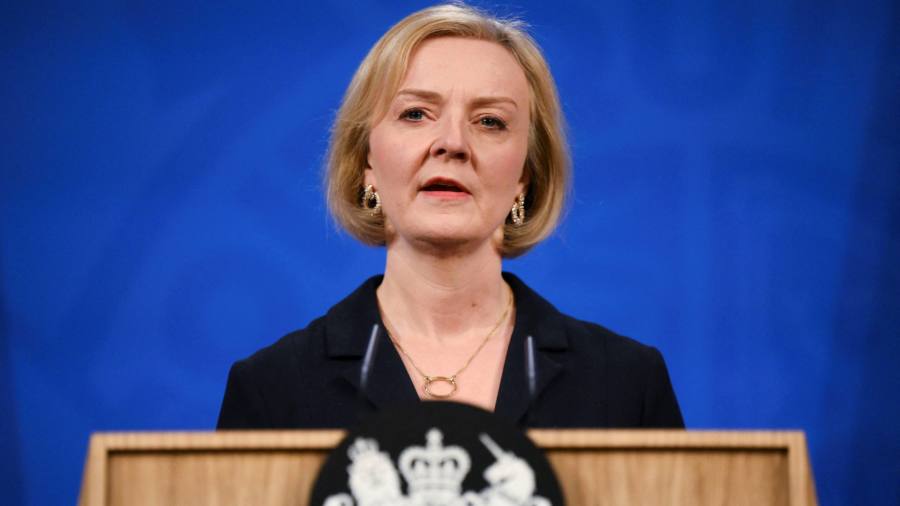 Il tentativo disperato di Liz Truss di salvare la sua premiership che affonda