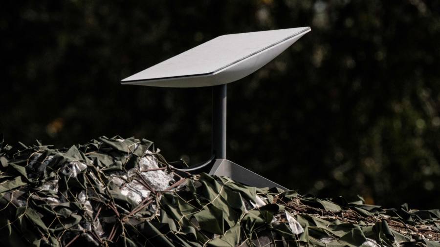 Elon Musk promette di finanziare Starlink in Ucraina "a tempo indeterminato"