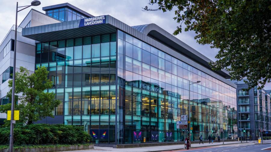 Hargreaves Lansdown colpito da causa per il crollo del fondo di Neil Woodford