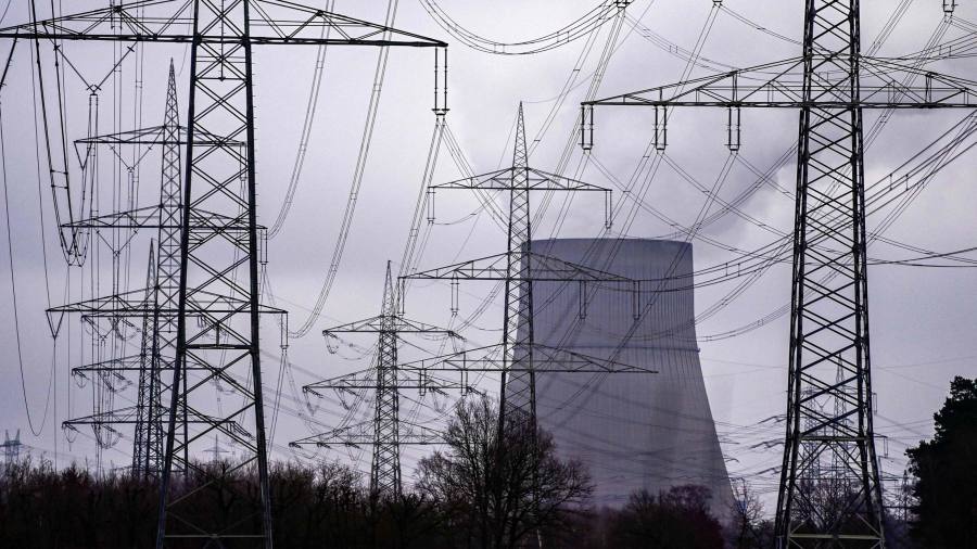 La Germania allunga la vita delle centrali nucleari fino al prossimo aprile