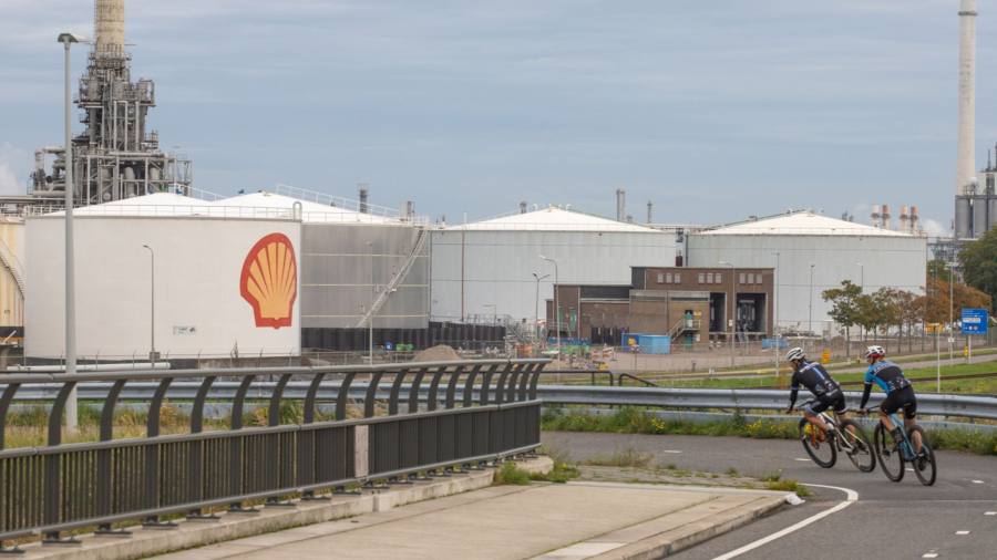 La sterlina debole aggiunge £ 6 miliardi ai dividendi delle società britanniche