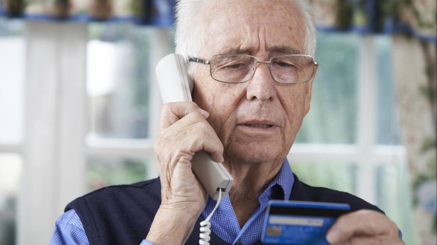 Le banche hanno avvertito di inasprire le misure per le truffe telefoniche