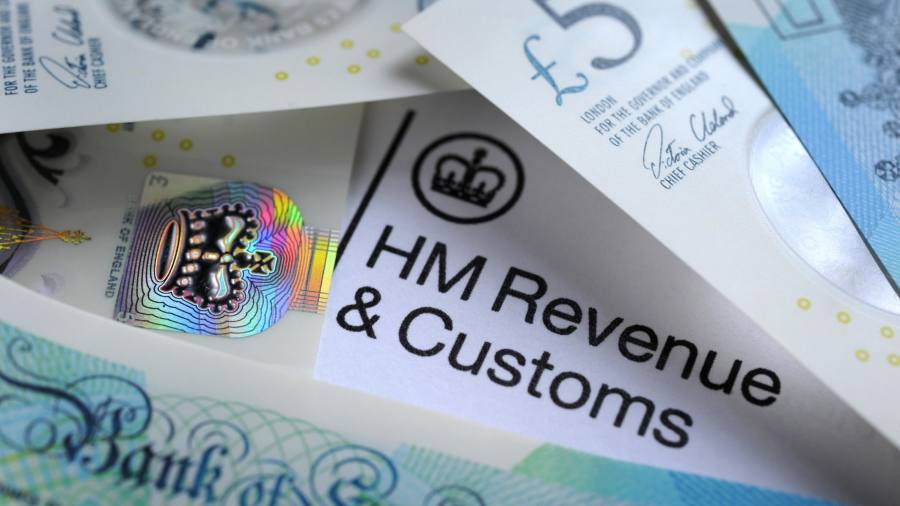 Il fisco britannico dimezza l'obiettivo di recuperare le perdite dei regimi Covid