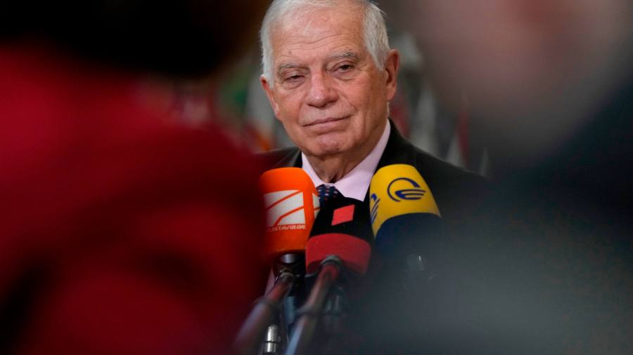 Josep Borrell definisce lo scandalo del Qatar del Parlamento europeo "molto, molto preoccupante"