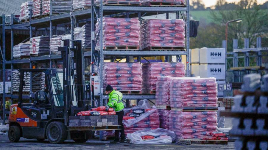 Il fornitore di materiali da costruzione del Regno Unito Jewson sarà venduto dal proprietario francese