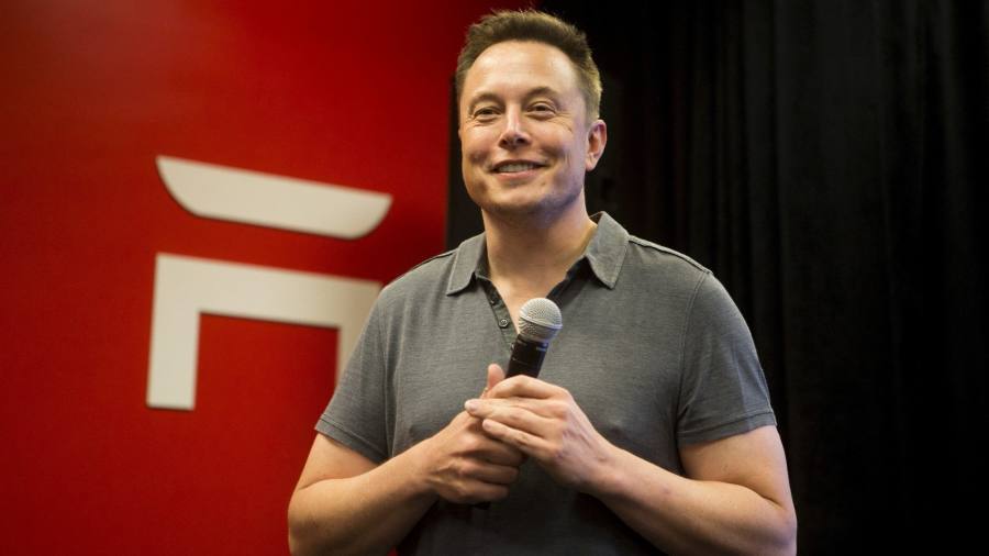 Elon Musk scarica altri $ 3,6 miliardi di azioni Tesla