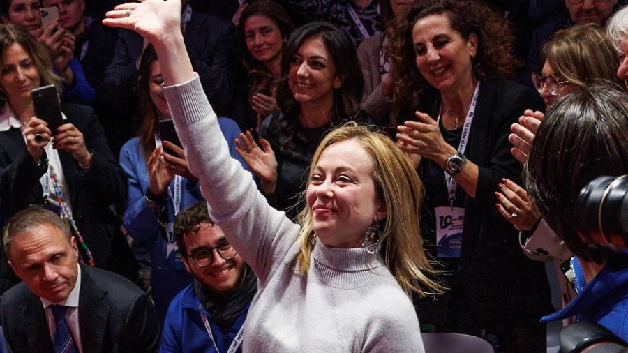 Giorgia Meloni scarta il piano per consentire alle imprese di rifiutare i pagamenti digitali