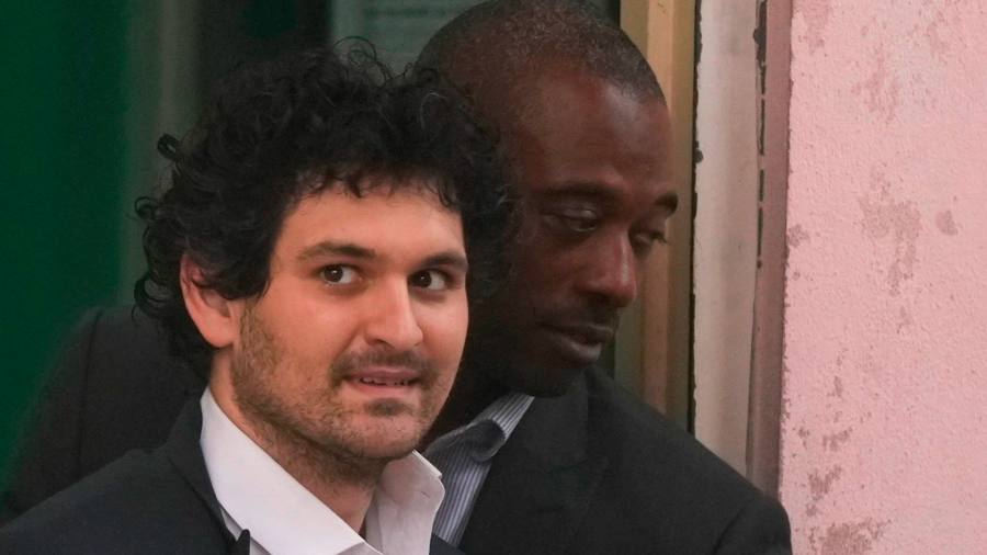 I principali luogotenenti del fondatore di FTX Sam Bankman-Fried si dichiarano colpevoli delle accuse statunitensi