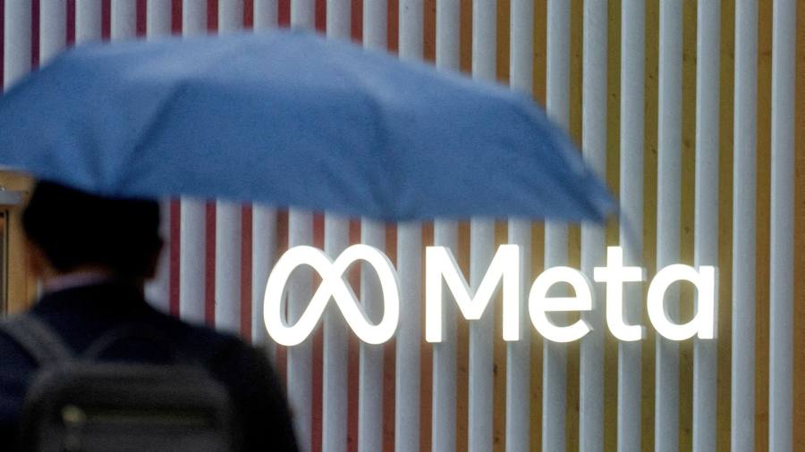 Meta accetta di pagare 725 milioni di dollari per risolvere il caso Cambridge Analytica