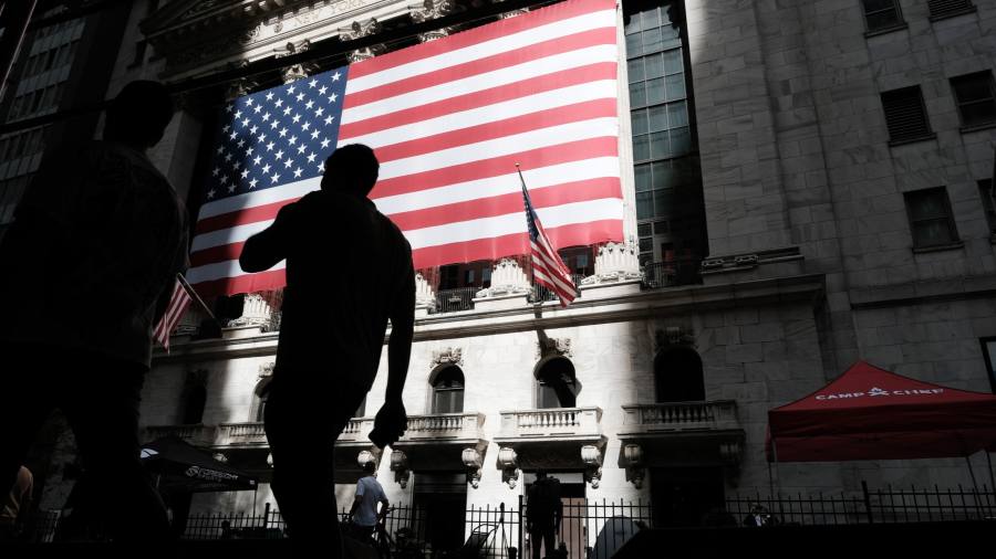 Un rimbalzo del mercato azionario nel 2023 non è una scommessa sicura