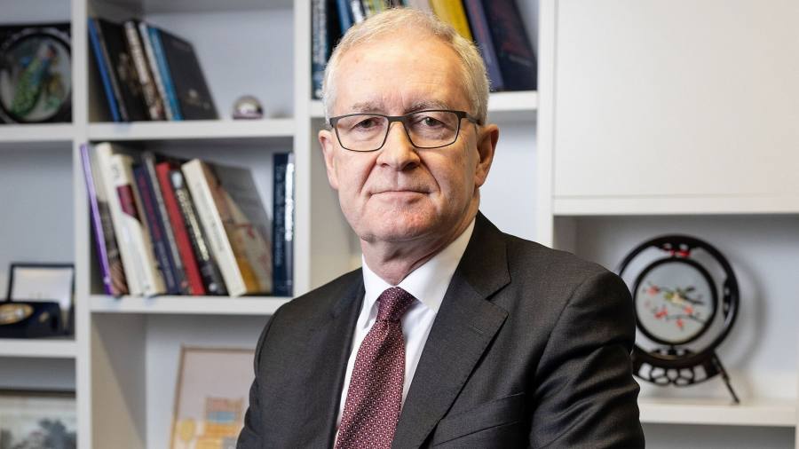 Le università del Regno Unito si rivolgono alla filantropia per sostenere le finanze