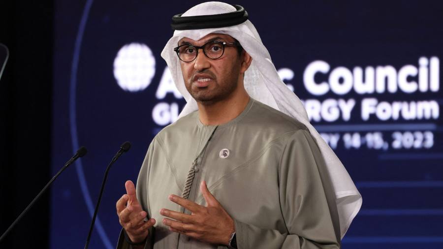 Il nuovo presidente della COP28 vuole triplicare la produzione di energia rinnovabile entro il 2030