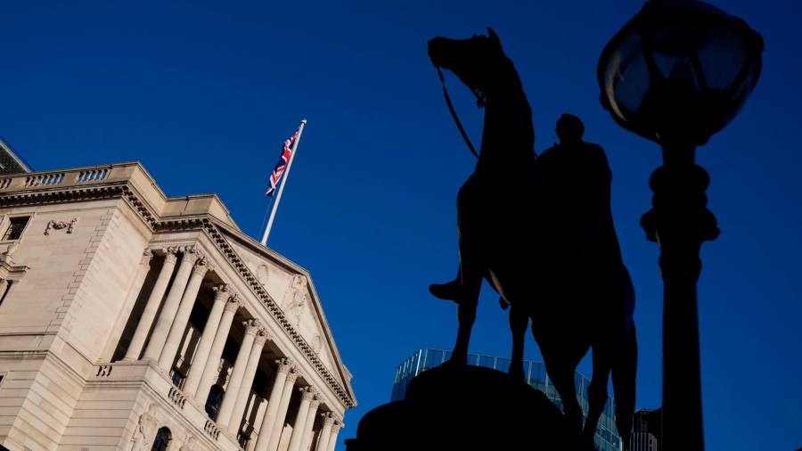 La BoE mette in guardia gli assicuratori sulla capacità di vendere asset in caso di crisi